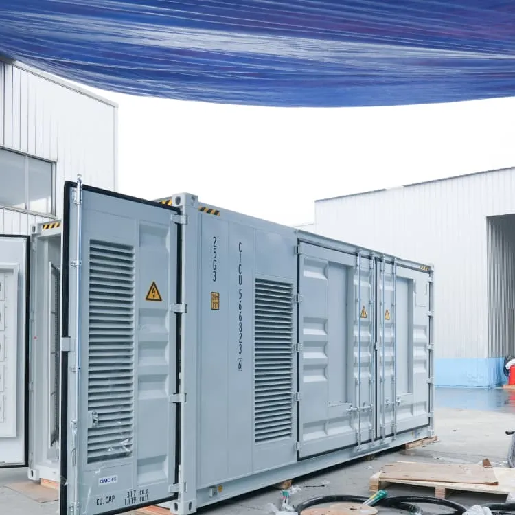 Heterogeneous Flow Batteries